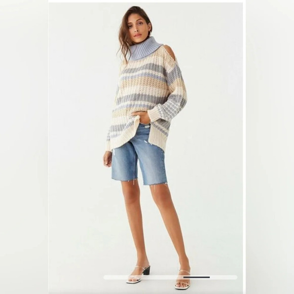 Forever 21 Striped Knit Turtleneck Sweater Women's Size Medium - Picture 4 of 16